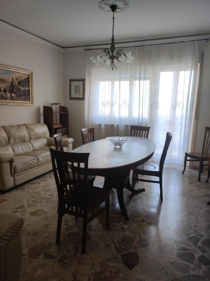 New Dawn Apartment, Appartamento Turistico, Casa Per Vacanza, Tre Camere Indipendenti Katania Zewnętrze zdjęcie
