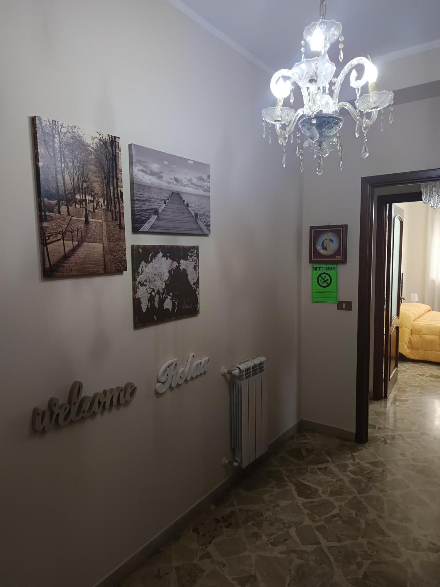 New Dawn Apartment, Appartamento Turistico, Casa Per Vacanza, Tre Camere Indipendenti Katania Zewnętrze zdjęcie
