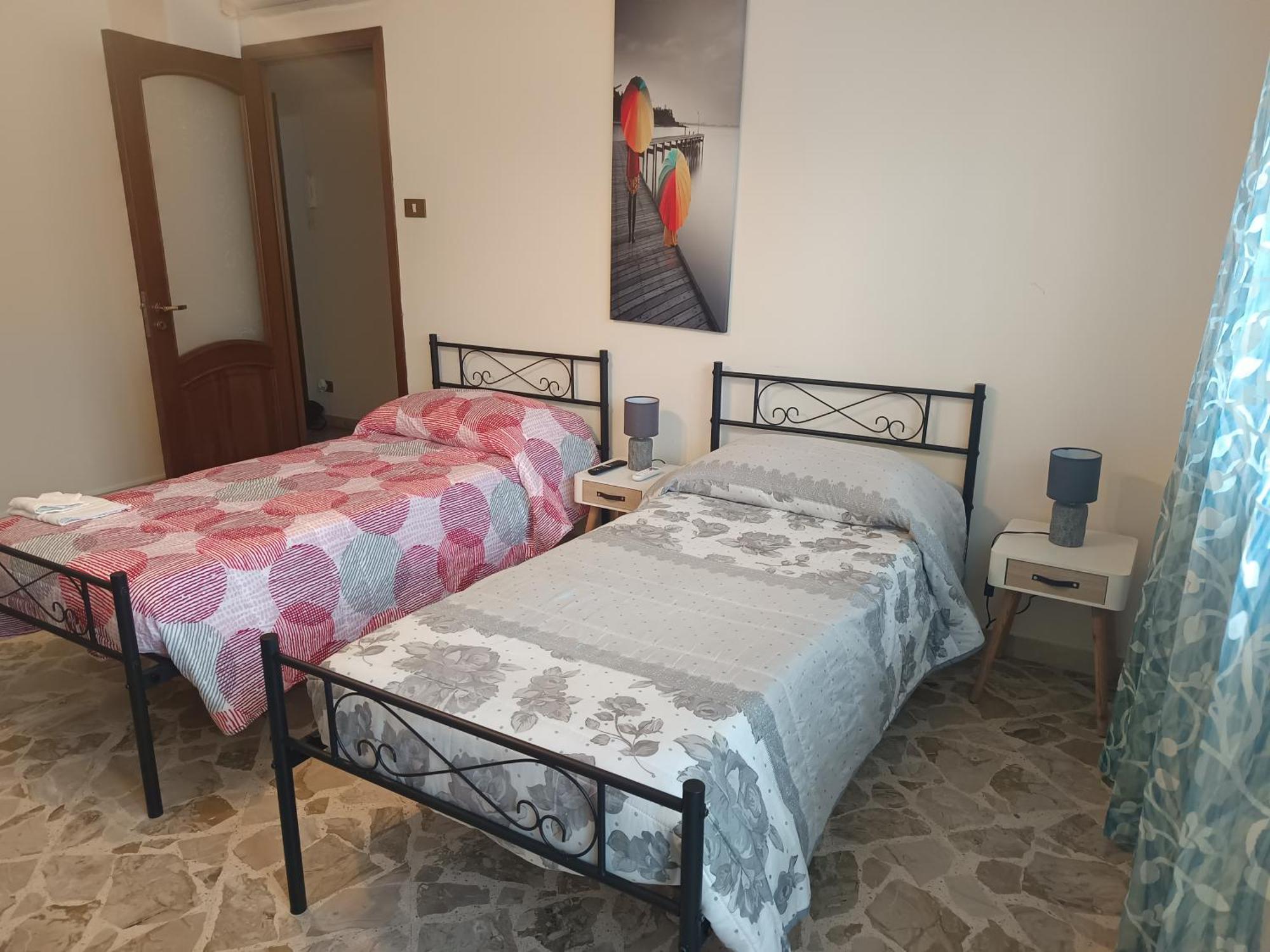 New Dawn Apartment, Appartamento Turistico, Casa Per Vacanza, Tre Camere Indipendenti Katania Zewnętrze zdjęcie
