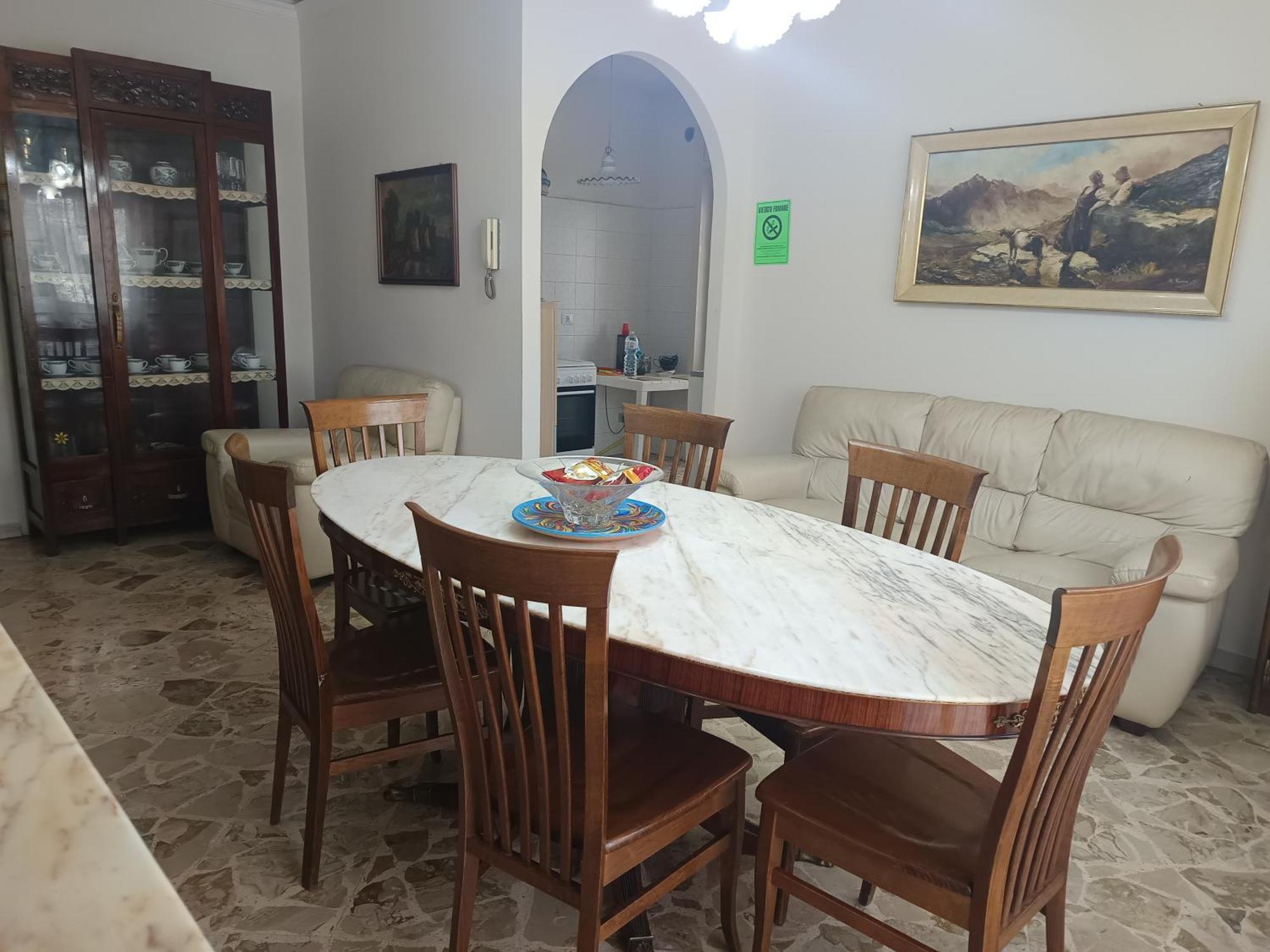 New Dawn Apartment, Appartamento Turistico, Casa Per Vacanza, Tre Camere Indipendenti Katania Zewnętrze zdjęcie